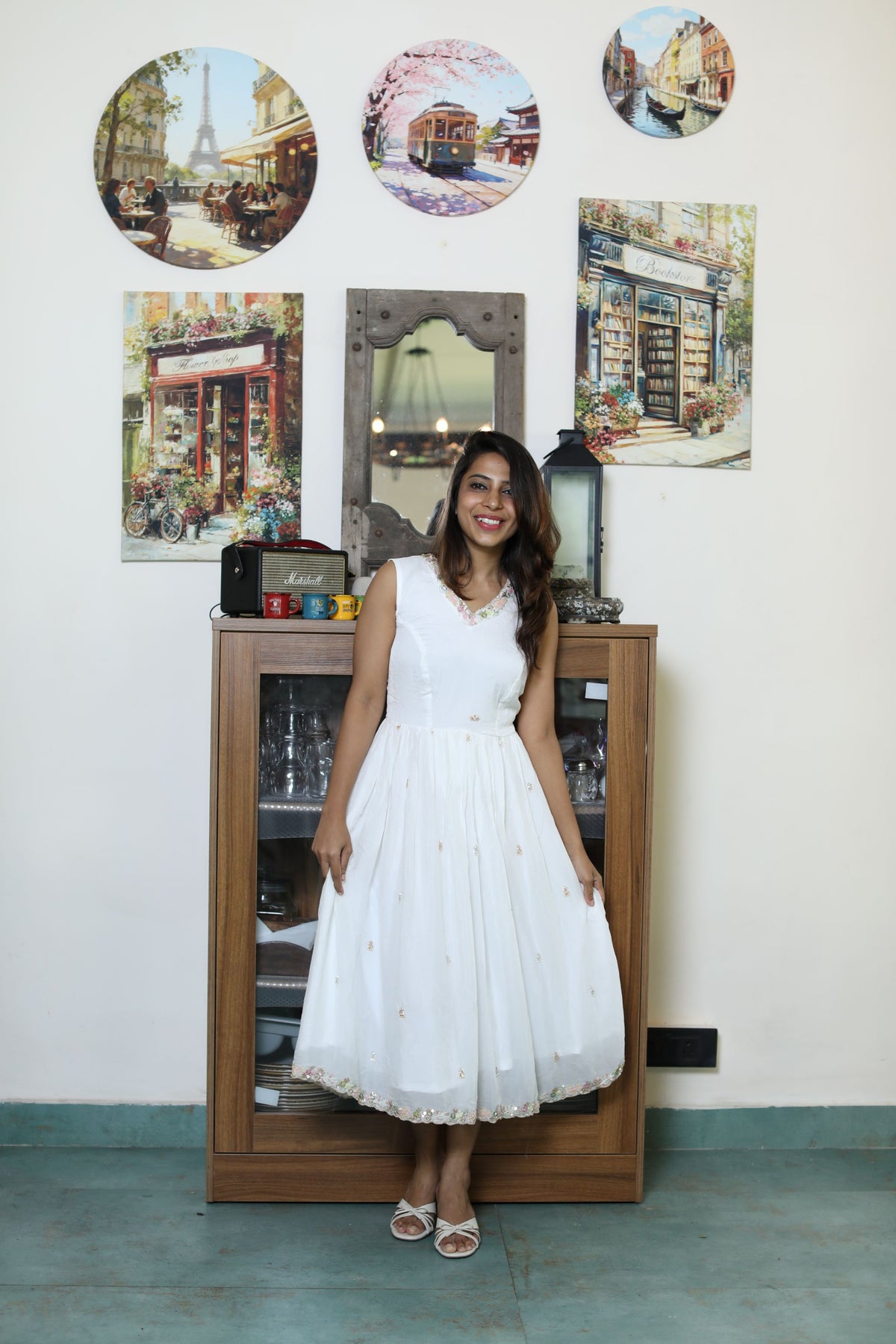 Kaira – White Chiffon Embroidery Dress
