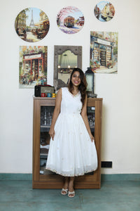 Kaira – White Chiffon Embroidery Dress